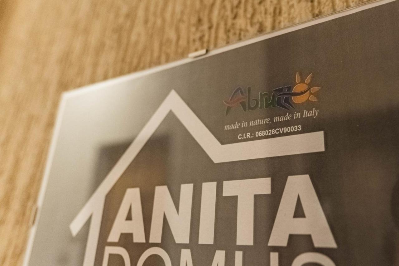 Anita Domus - Appartamento Con Vista A 佩斯卡拉 外观 照片